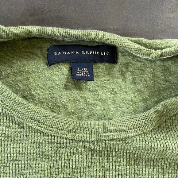 Green banana republic longsleeve top - Picture 2 of 3